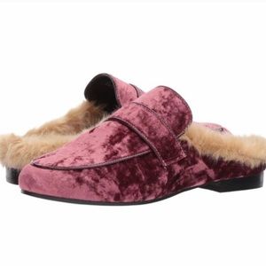 Steve Madden Kaden Mauve Velvet Size 8 NEW